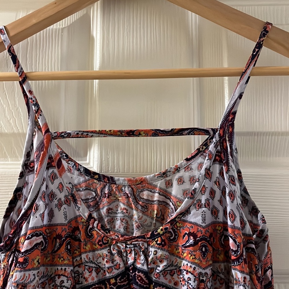 Cute Paisley Sundress - Picture 3 of 4